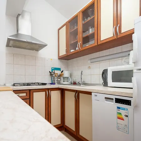 By The Sea - 22554 Apartman *