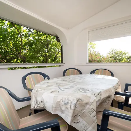 By The Sea - 22554 Apartman Vir